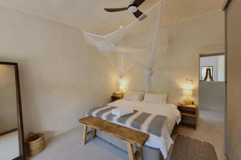 4 Bedroom Property for Sale in Keurboomstrand Western Cape